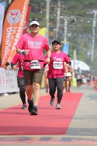 BIB: 43011, 45580
                            <button type="button" onclick="openModal(8226874)" class="btn btn-primary btn-sm float-right btn-popup" data-toggle="modal" data-target=".modal-high-quality">
                        <i class="fas fa-shopping-cart"></i> Add to Cart
                    </button>
                                            <button type="button" onclick="isThisMe(8226874, true)" class="btn btn-success btn-sm float-right btn-popup btn-isme hidden" data-toggle="tooltip" data-placement="bottom" title="นี่คือรูปของคุณใช่ไหม คลิกที่นี่เพื่อเอาเข้าอัลบั้ม">
                        <i class="fas fa-plus"></i> Add to album
                    </button>
                    <button type="button" onclick="isThisMe(8226874, false)" class="btn btn-warning btn-sm float-right btn-popup btn-isnotme hidden">
                        <i class="fas fa-ban"></i> Remove from album
                    </button>